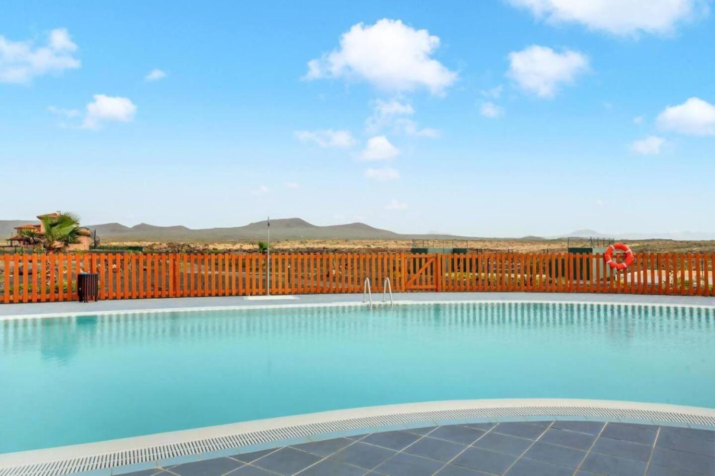 Villa Majanicho Con Piscina Lajares Extérieur photo